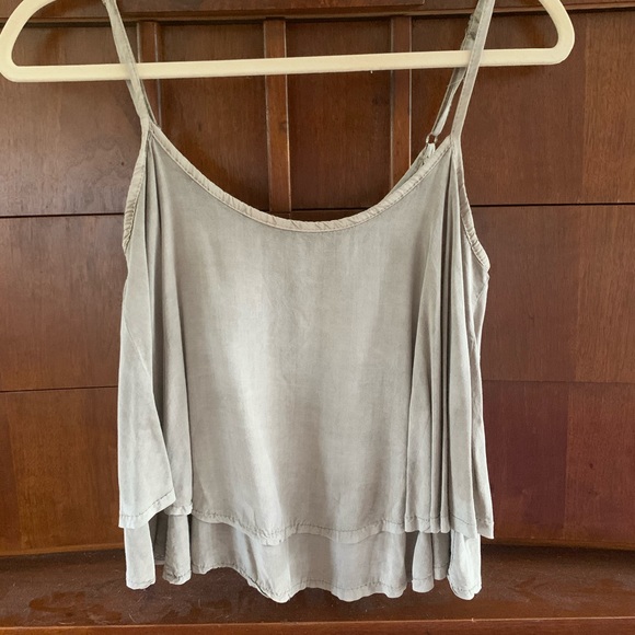 Layered tank - Picture 1 of 3